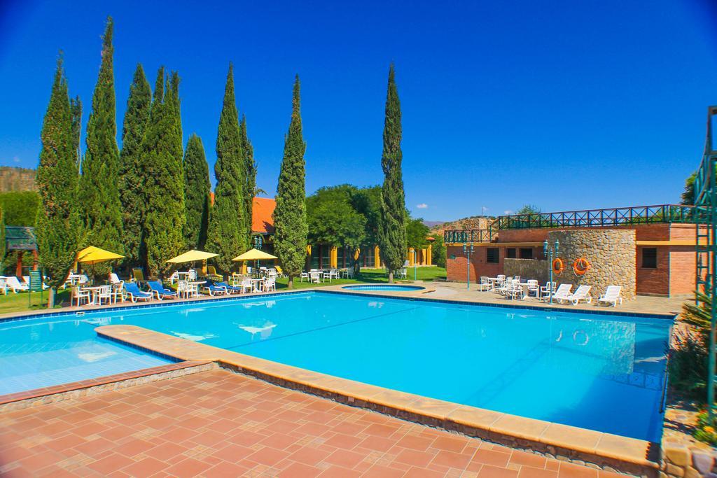 Hotel Los Parrales Тариха Екстериор снимка