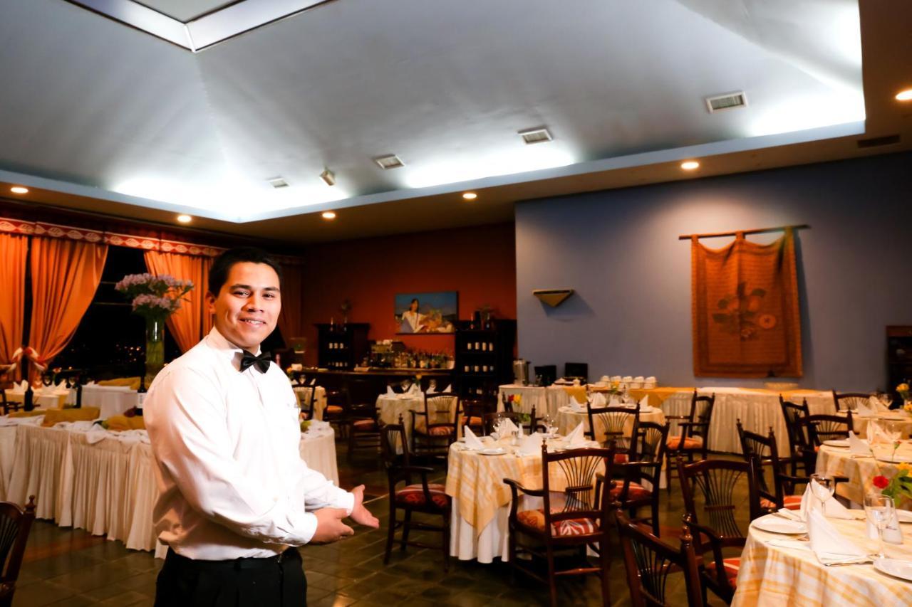Hotel Los Parrales Тариха Екстериор снимка